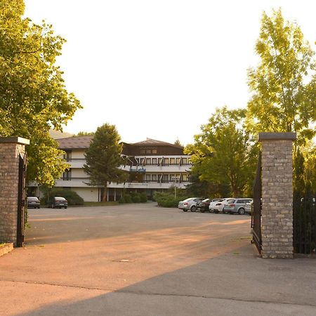 Hotel Ada Bihac Ngoại thất bức ảnh