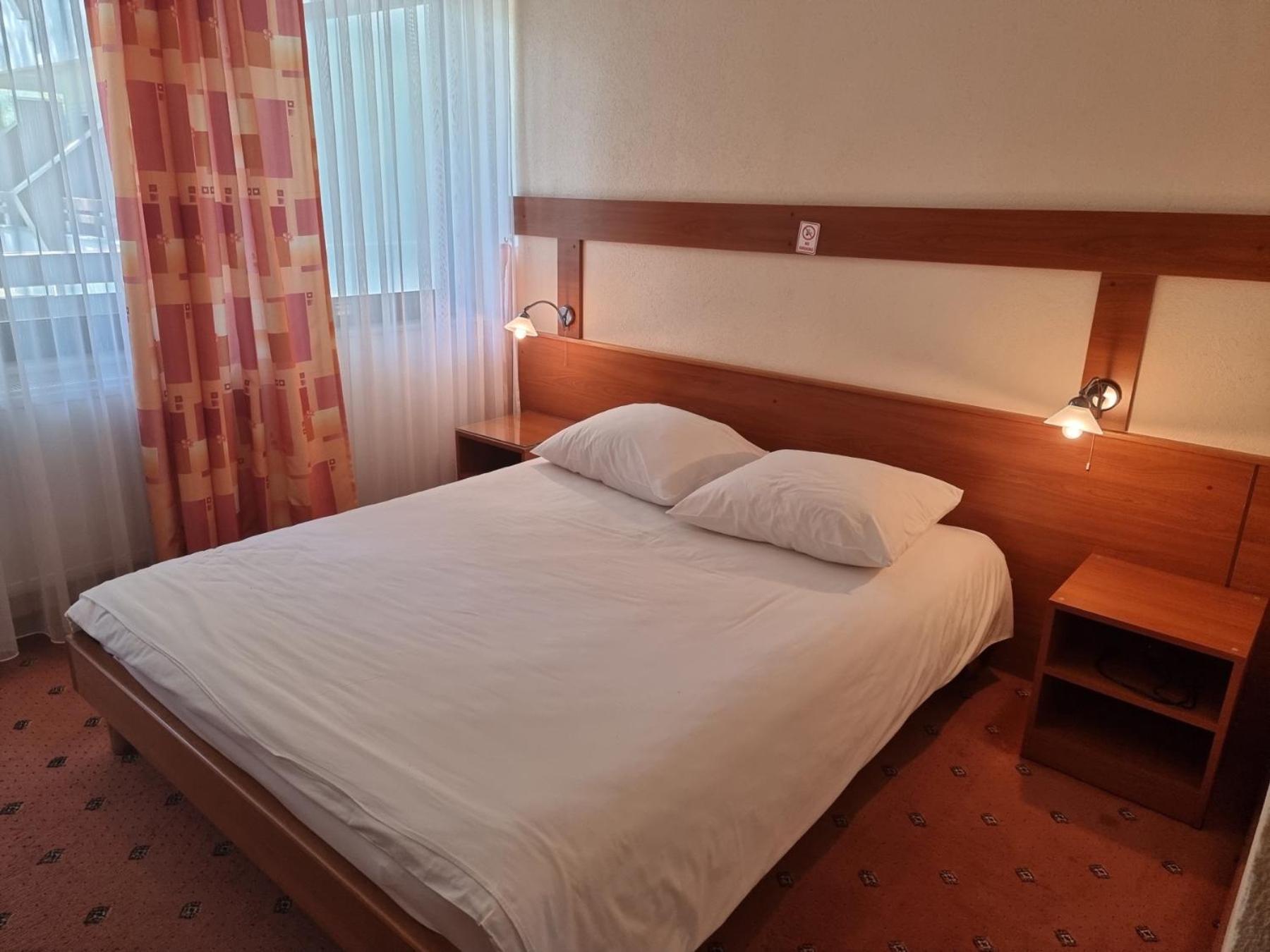 Hotel Ada Bihac Ngoại thất bức ảnh