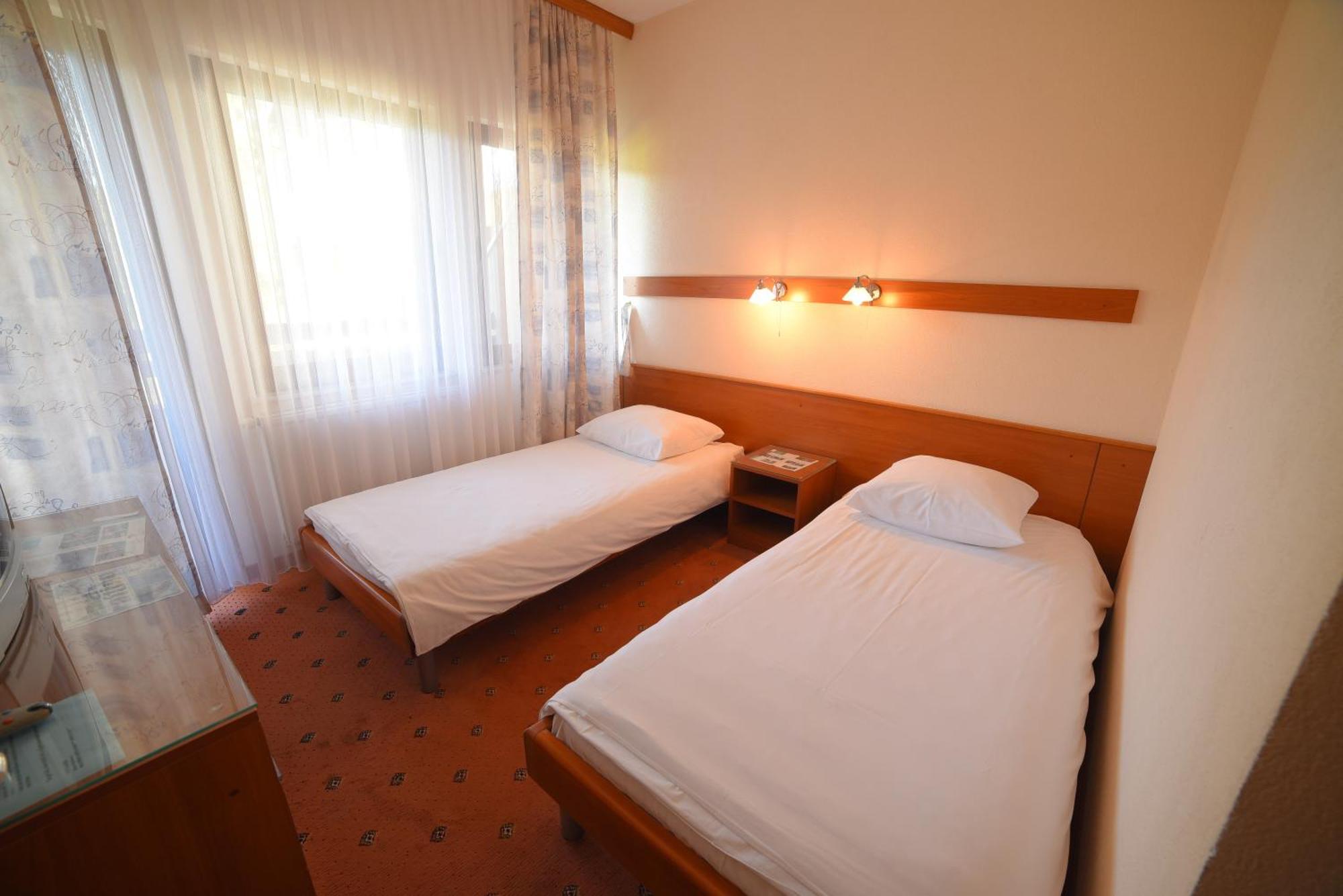 Hotel Ada Bihac Ngoại thất bức ảnh