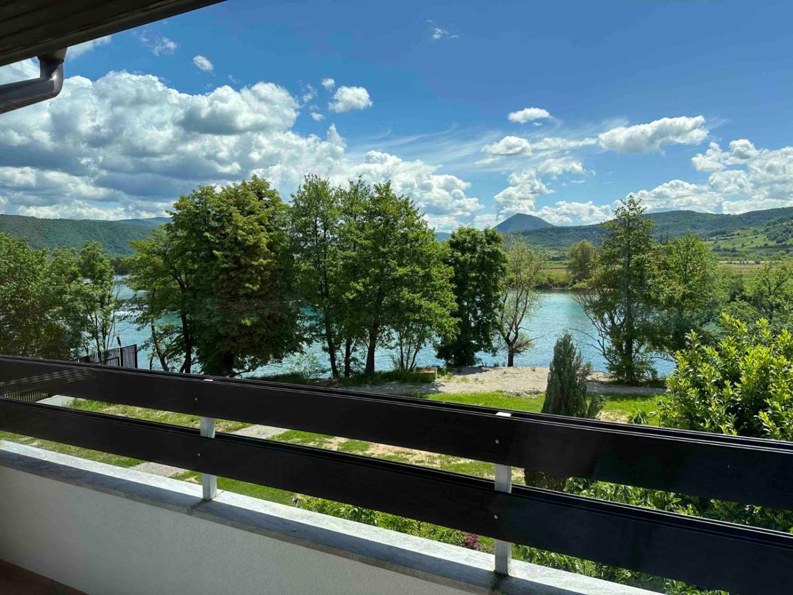 Hotel Ada Bihac Ngoại thất bức ảnh