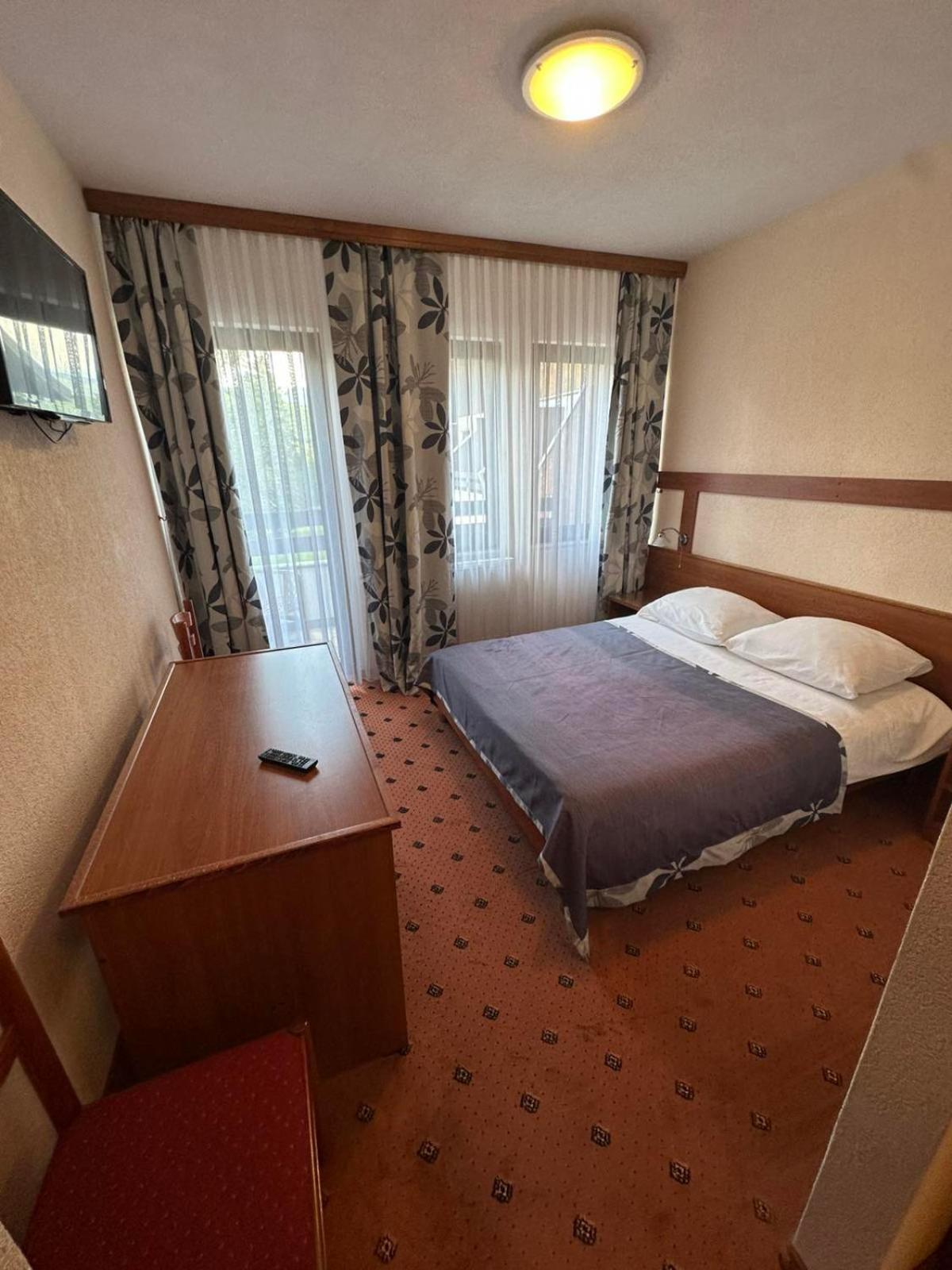 Hotel Ada Bihac Ngoại thất bức ảnh