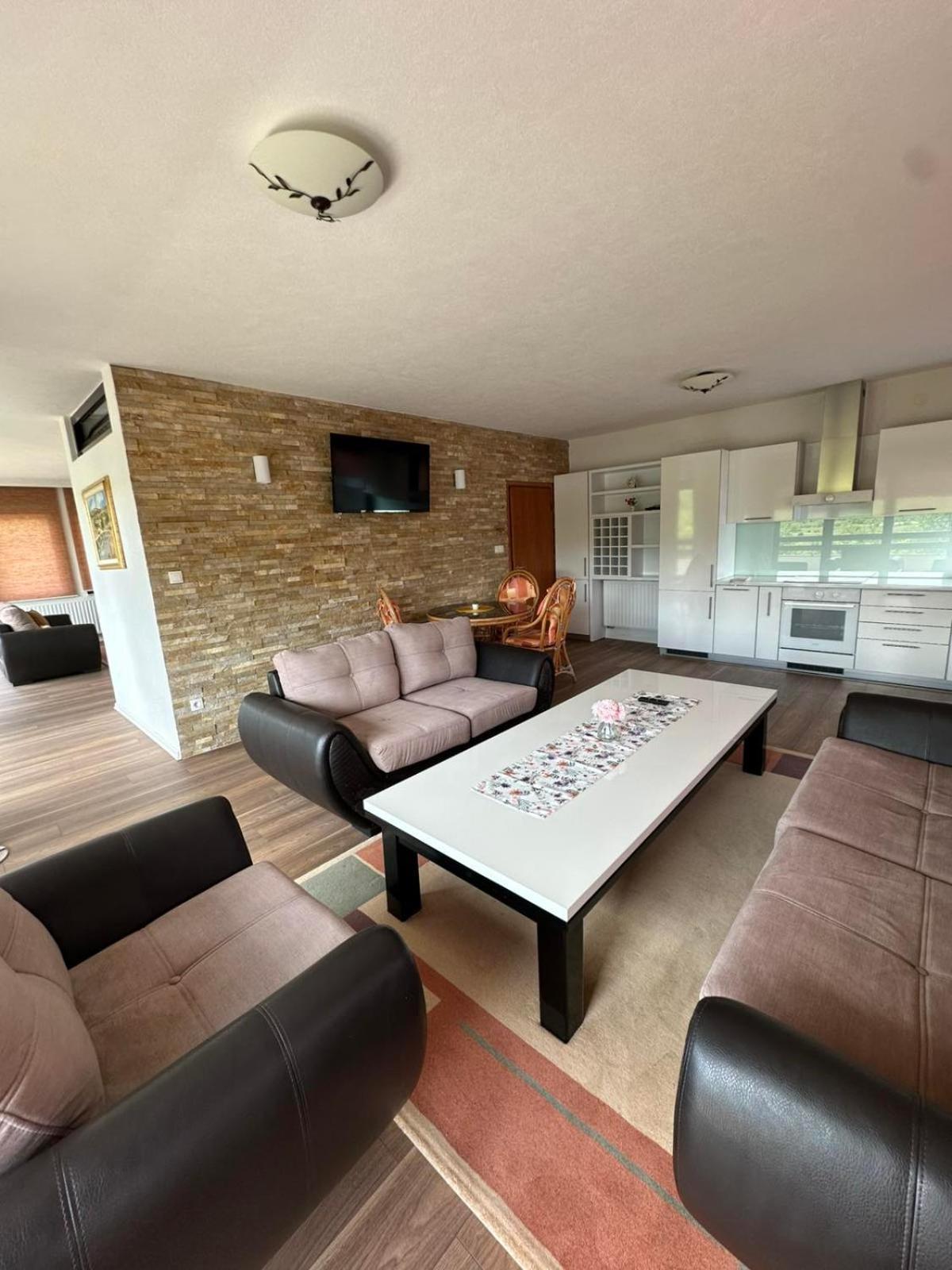 Hotel Ada Bihac Ngoại thất bức ảnh